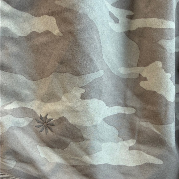 Athleta Camouflage Ruffle Shorts - Picture 2 of 9